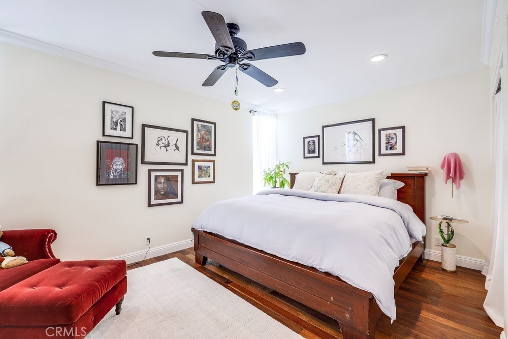 201 S La Esperanza R10