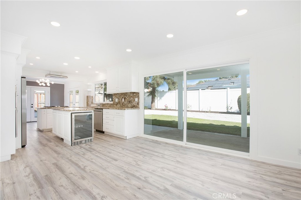 13772 Sanderstead Road