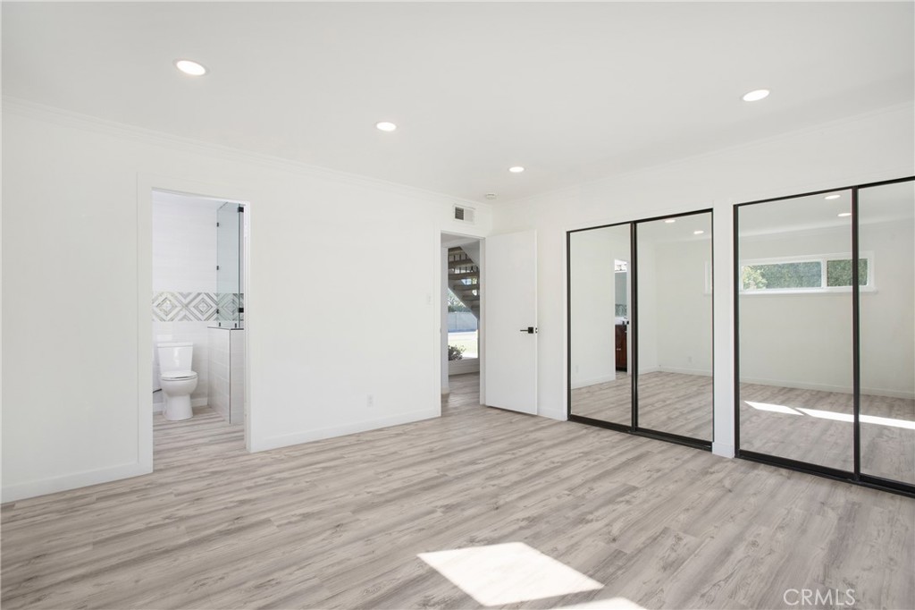 13772 Sanderstead Road