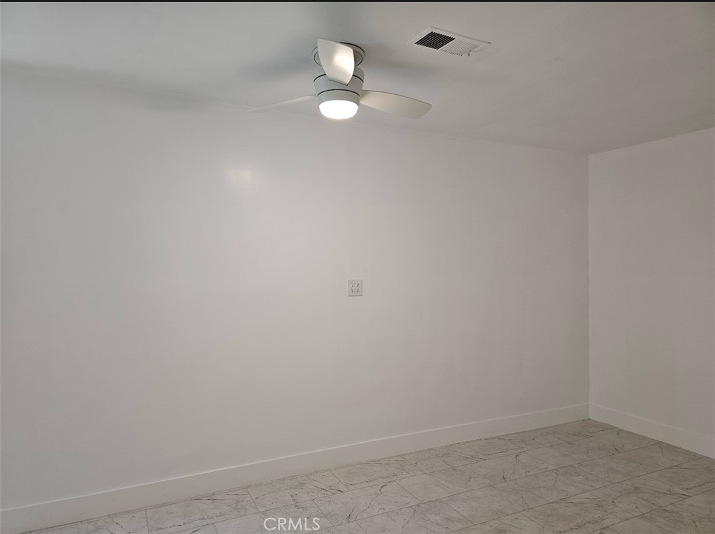 13772 Sanderstead Road