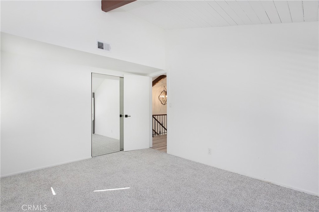 13772 Sanderstead Road