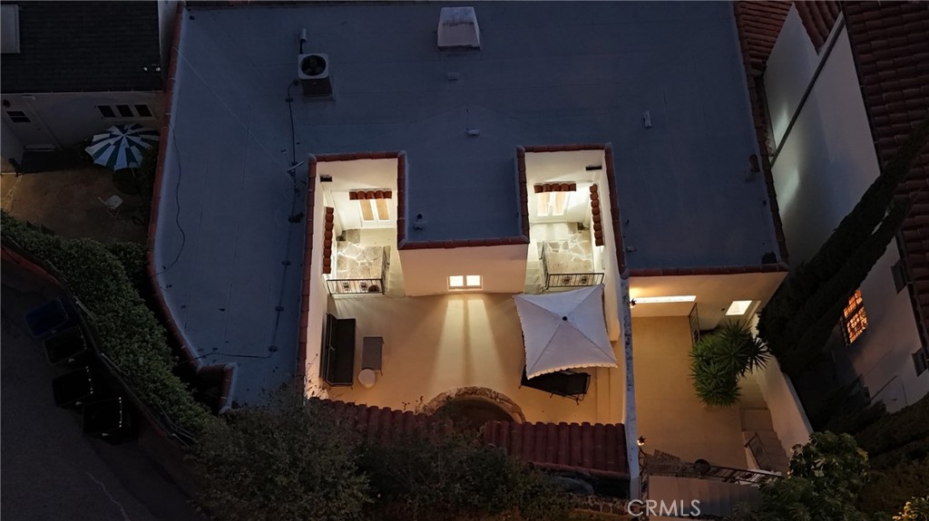 2111 Rockledge