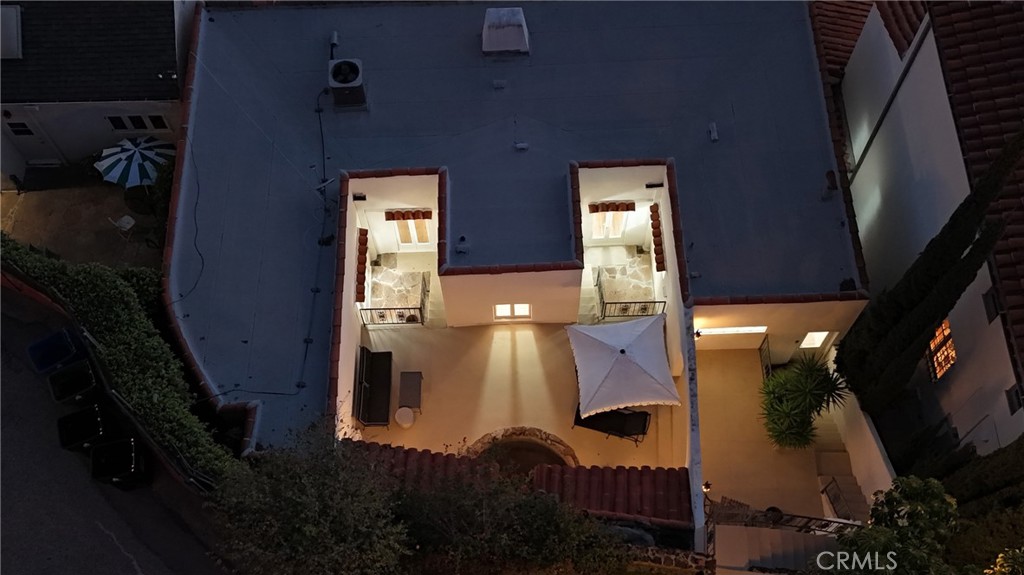 2111 Rockledge