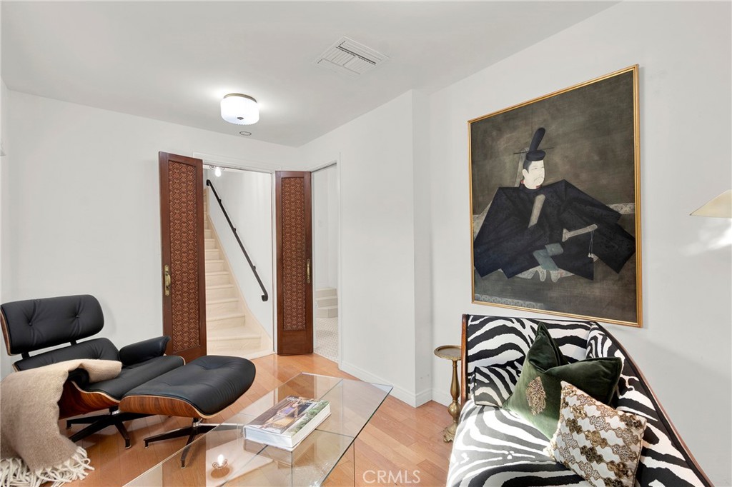 2111 Rockledge
