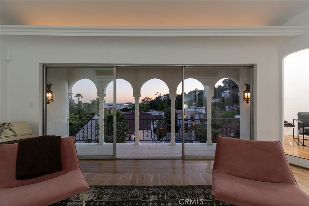 2111 Rockledge