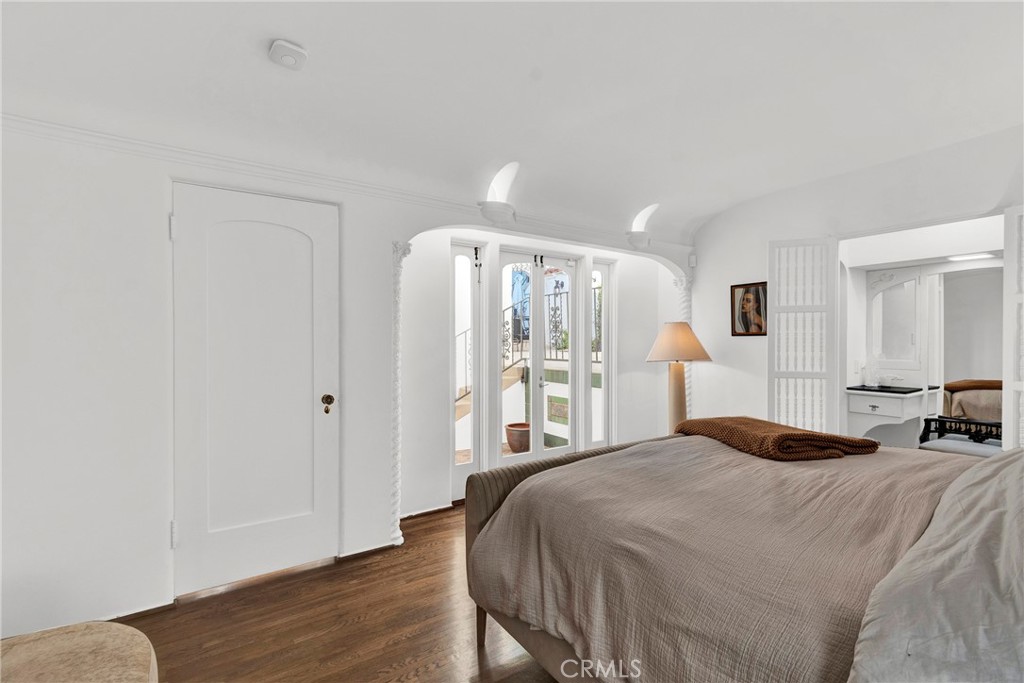 2111 Rockledge
