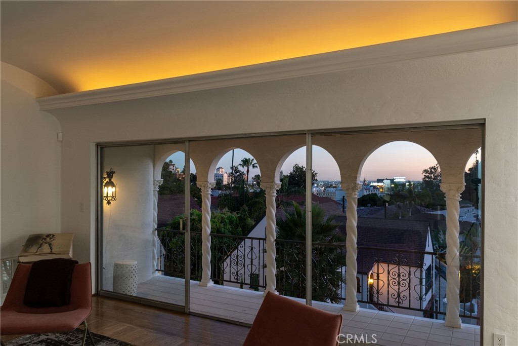 2111 Rockledge