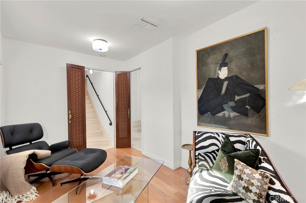 2111 Rockledge