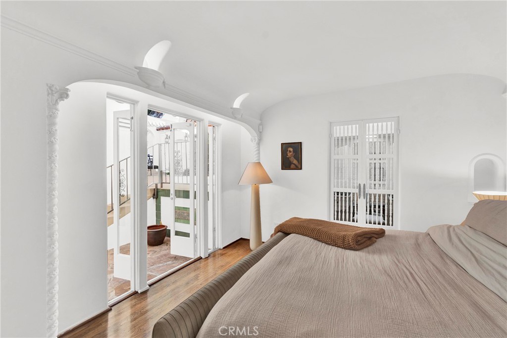 2111 Rockledge