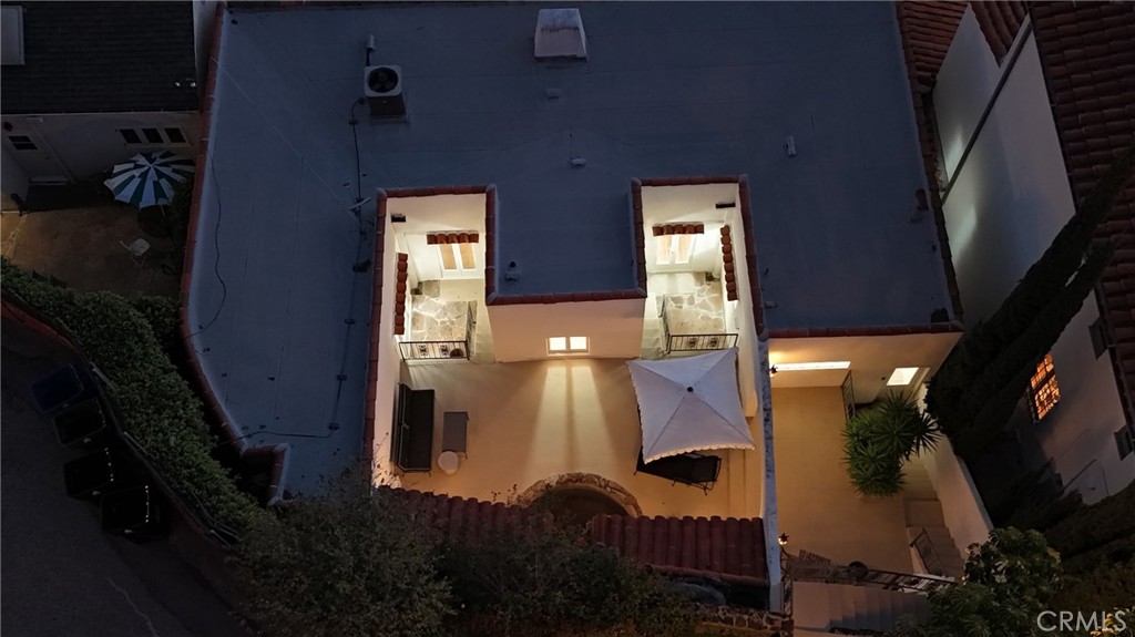 2111 Rockledge