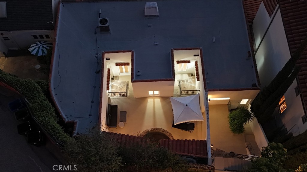2111 Rockledge