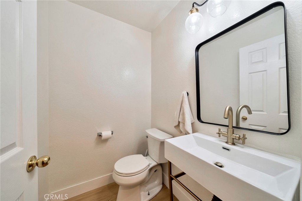 46109 Via La Tranquila