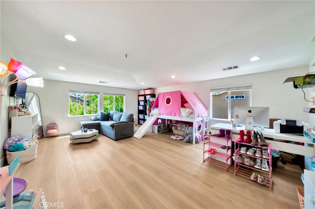 46109 Via La Tranquila