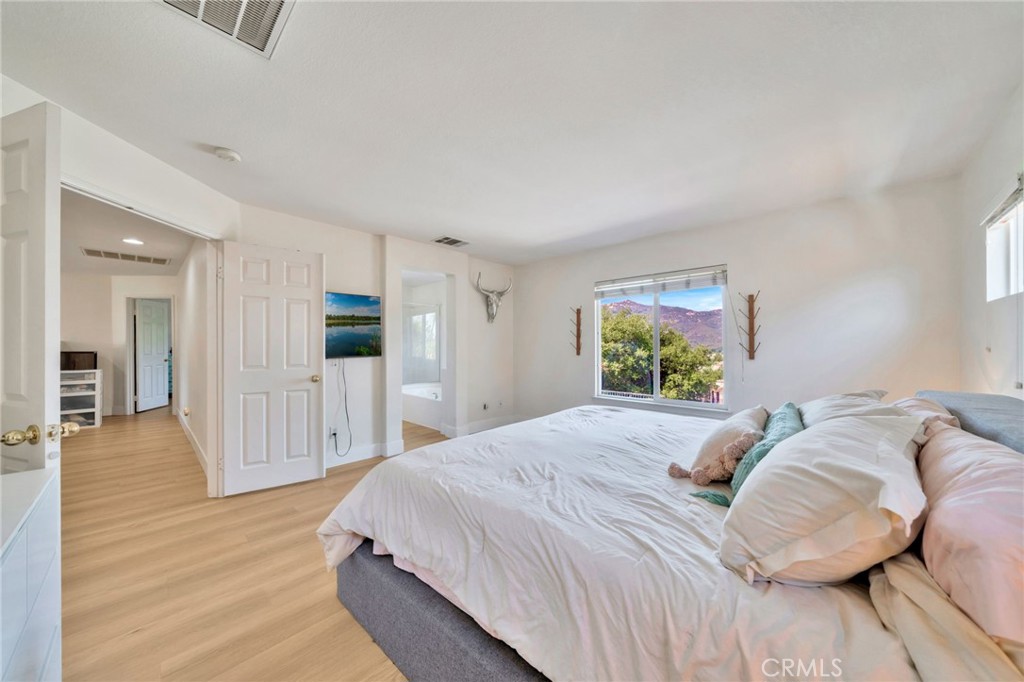 46109 Via La Tranquila