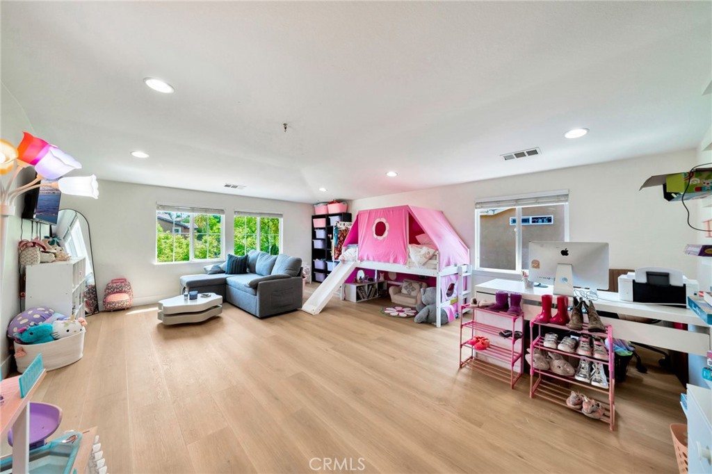 46109 Via La Tranquila