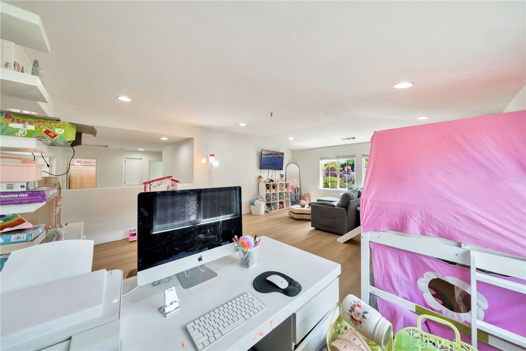 46109 Via La Tranquila