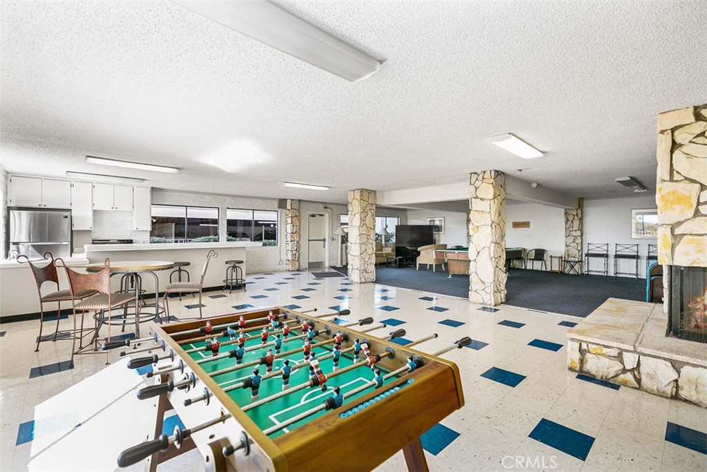 2501 S El Camino Real 205