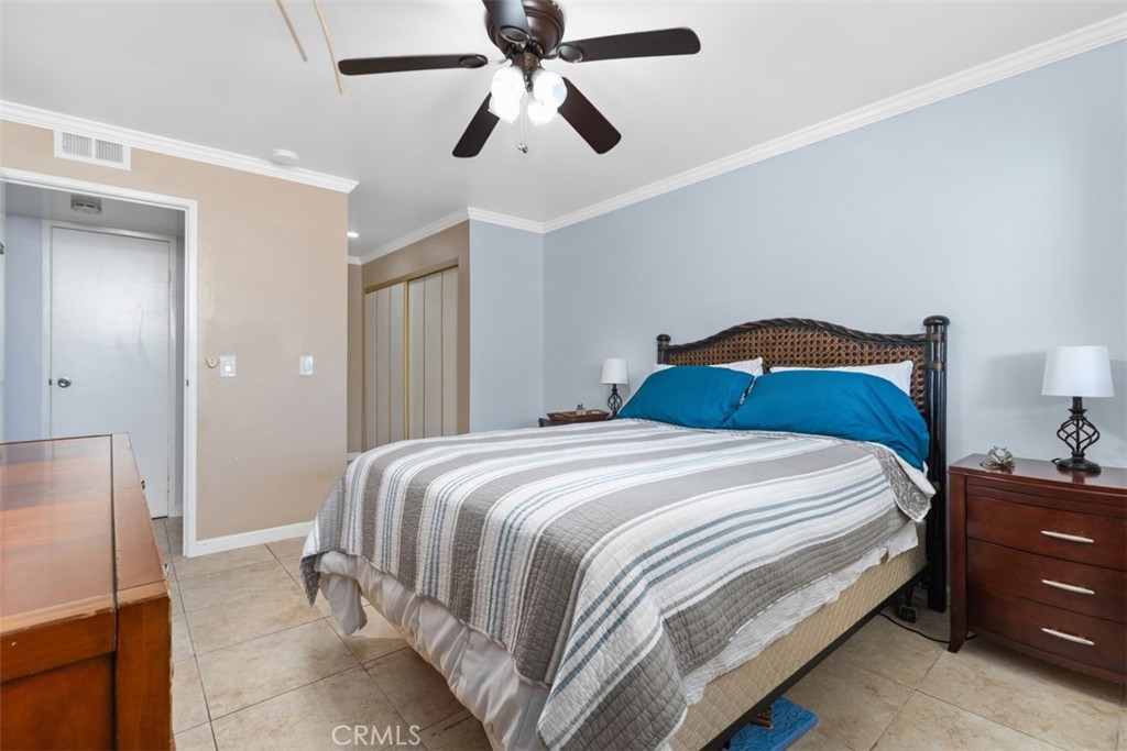 2501 S El Camino Real 205