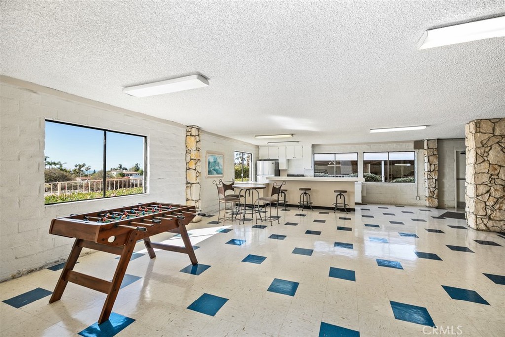 2501 S El Camino Real 205