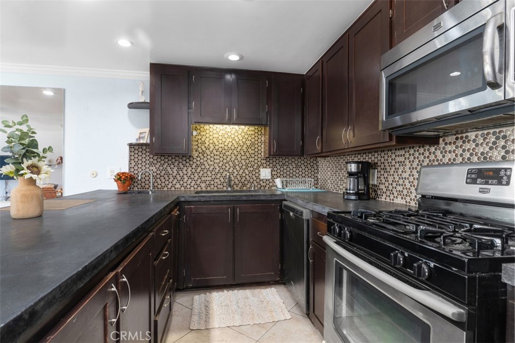 2501 S El Camino Real 205