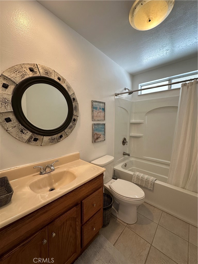 308 Avenida Granada D