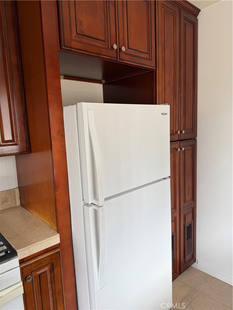 308 Avenida Granada D