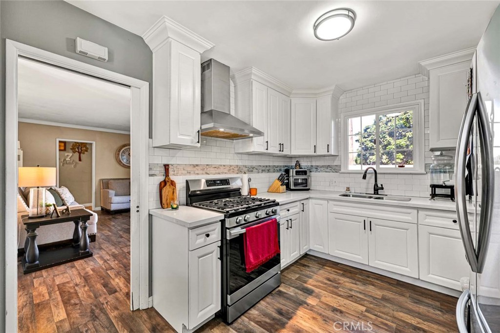 7901 Rockwell Avenue