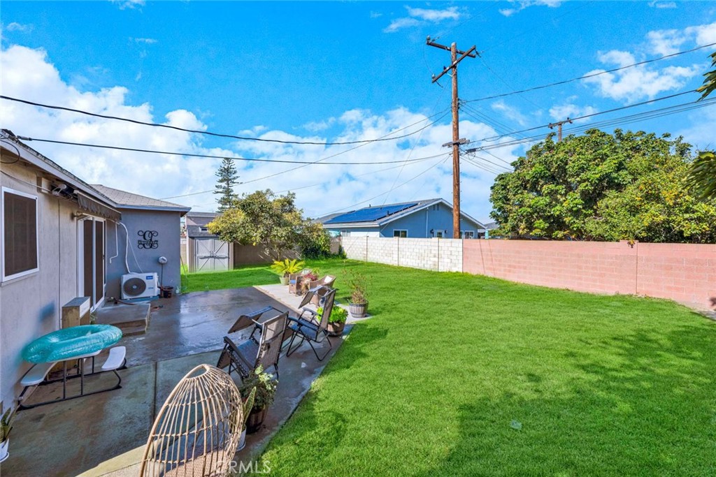 7901 Rockwell Avenue