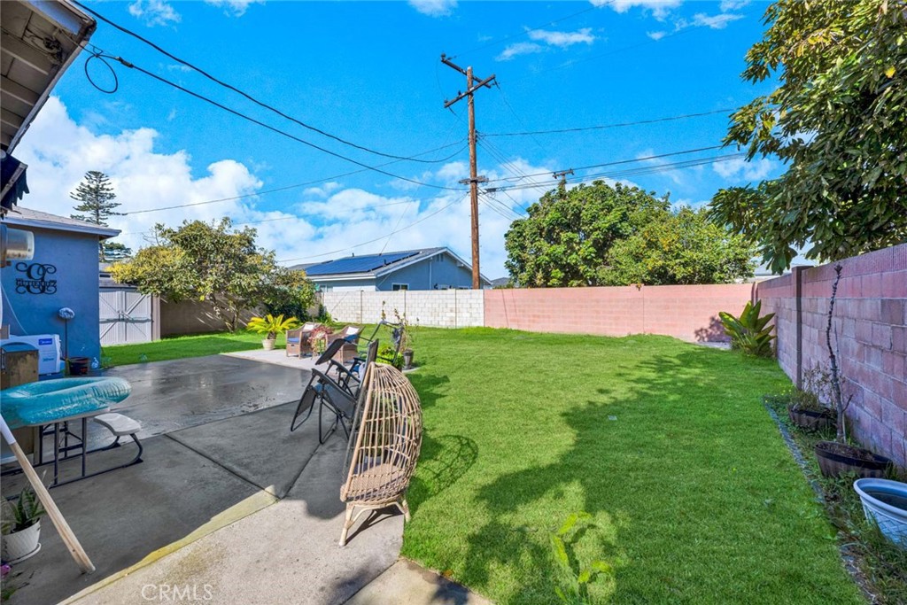 7901 Rockwell Avenue