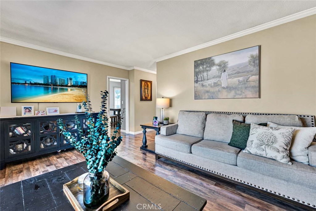 7901 Rockwell Avenue