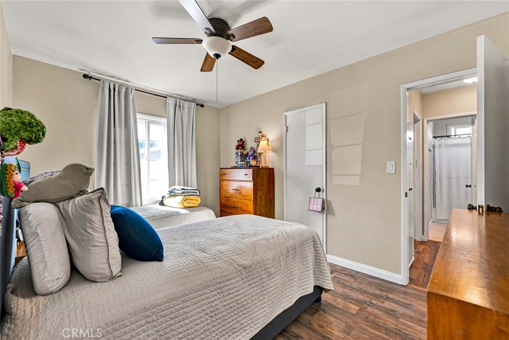 7901 Rockwell Avenue