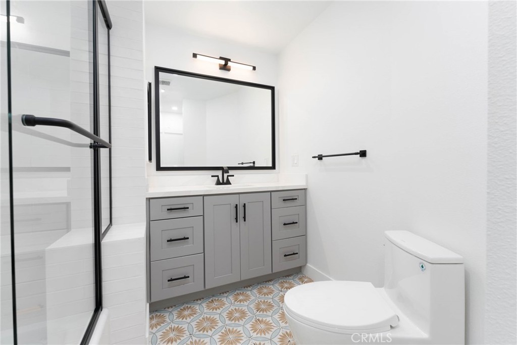 33035 Lighthouse Court