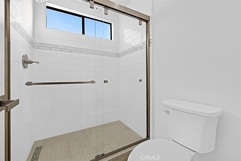 4218 Troost 20