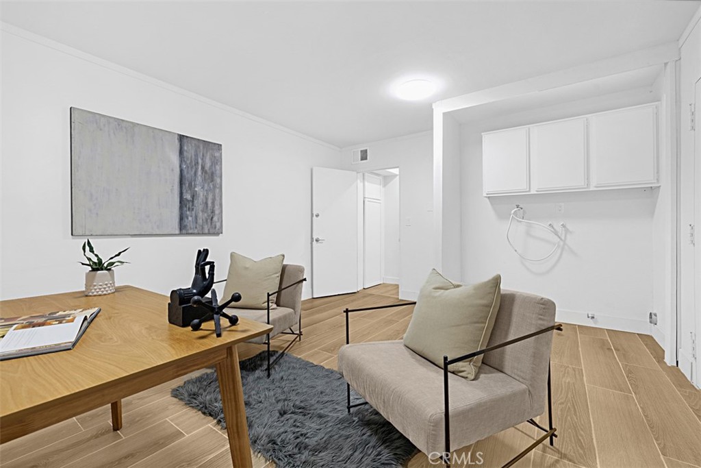 4218 Troost 20