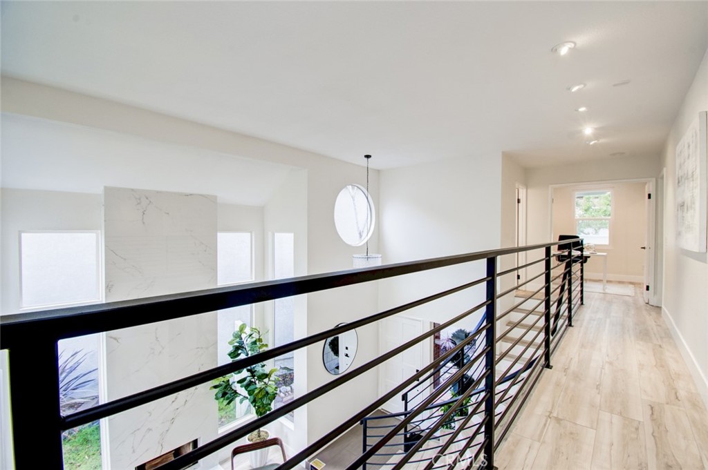 51 La Costa Court