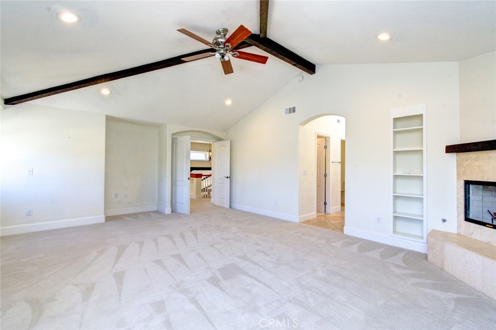 26061 26061 Via Viento