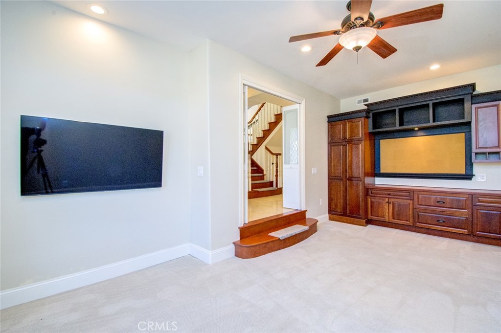 26061 26061 Via Viento