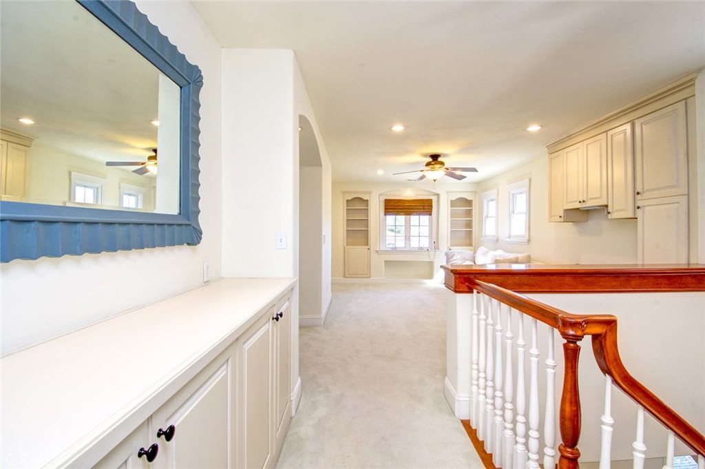 26061 26061 Via Viento