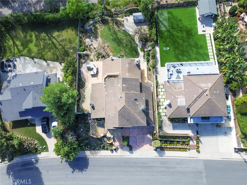 26061 26061 Via Viento