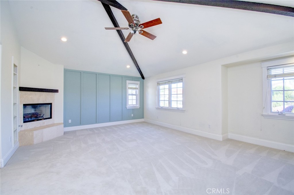 26061 26061 Via Viento