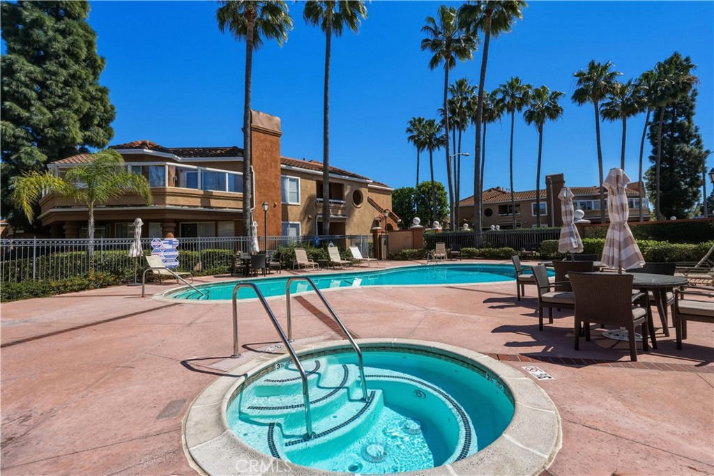 24210 Jasper Lake 52