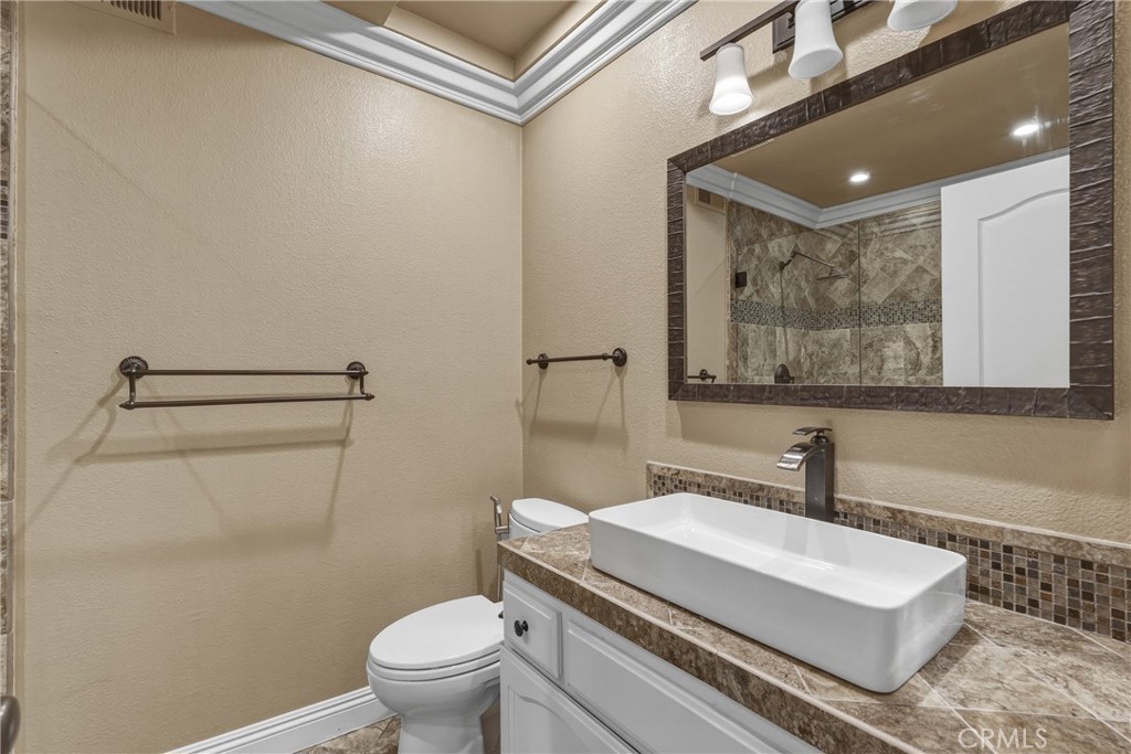 24210 Jasper Lake 52