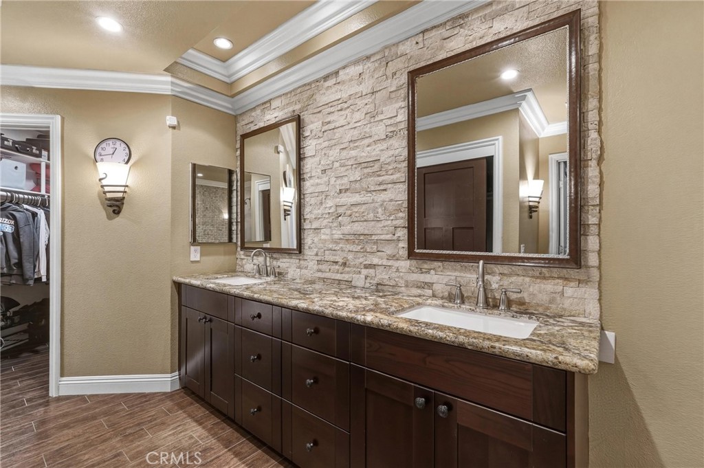 24210 Jasper Lake 52