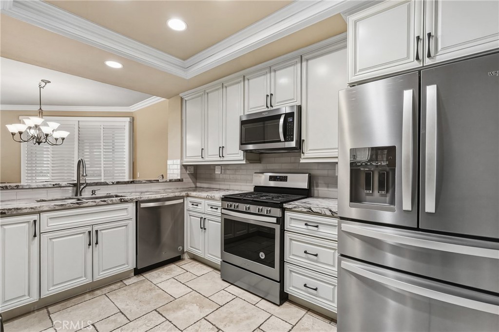 24210 Jasper Lake 52