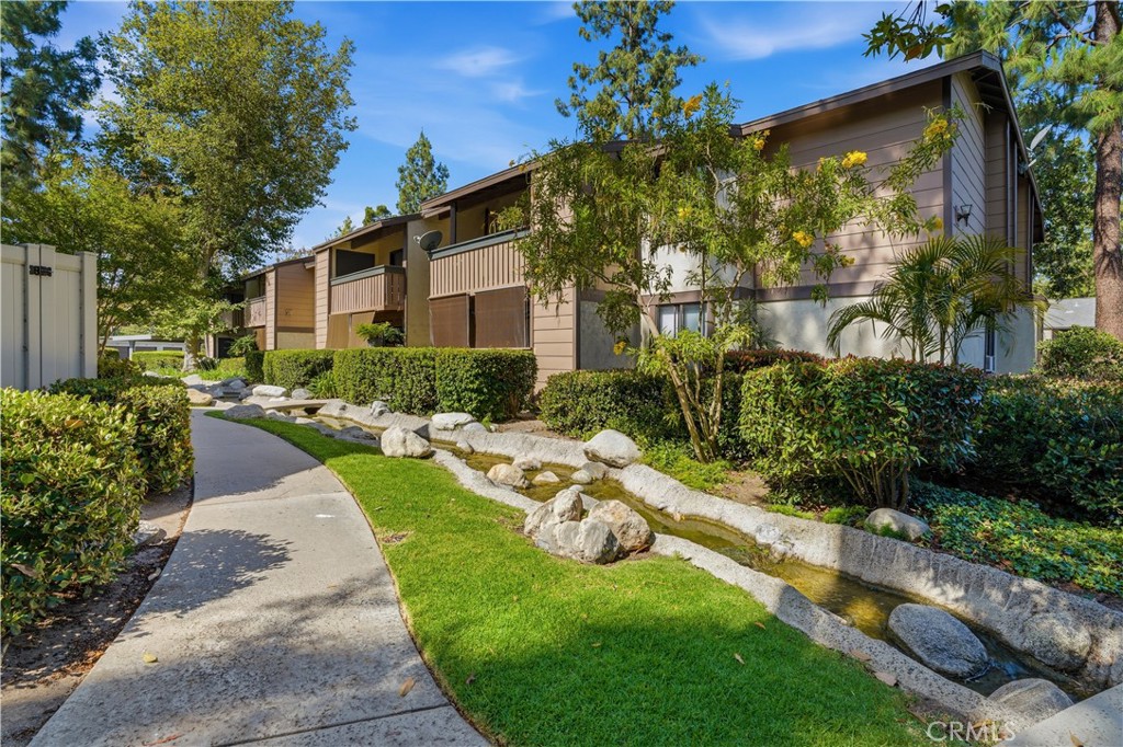 20702 El Toro Road 231