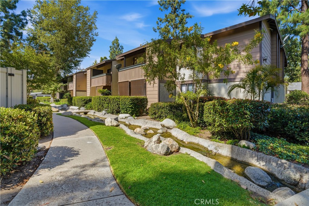 20702 El Toro Road 231