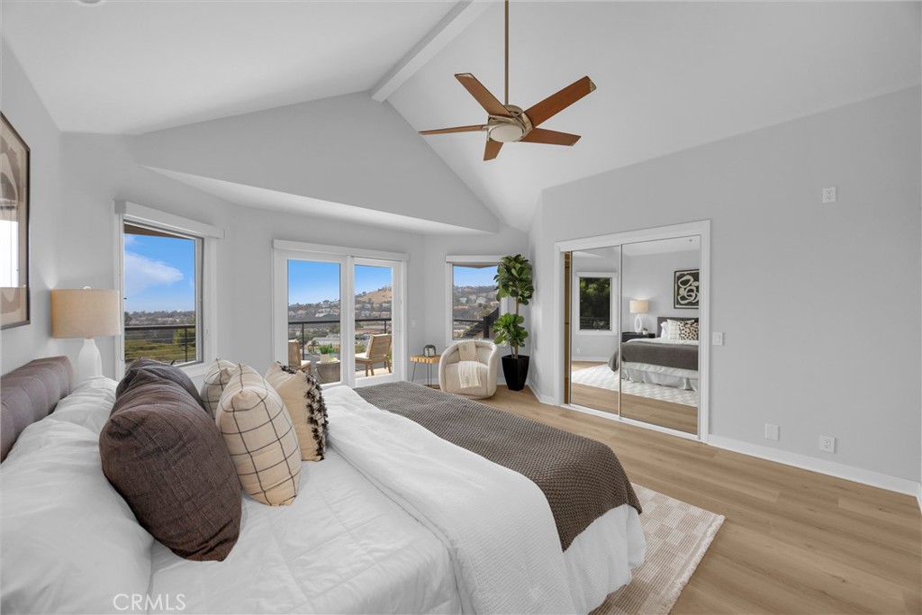 2852 Via Amapola