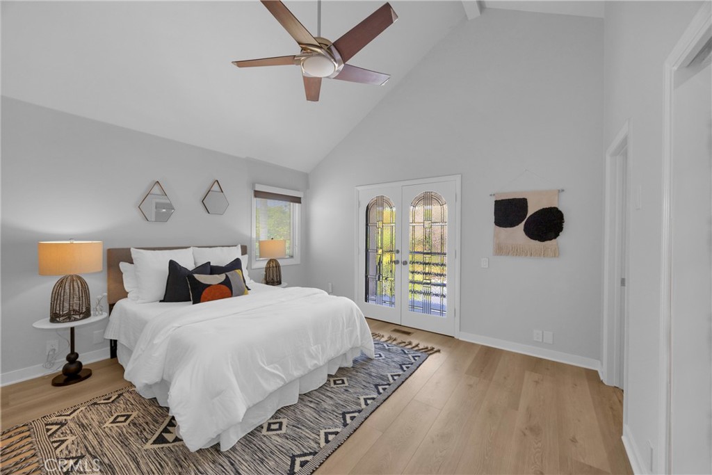 2852 Via Amapola