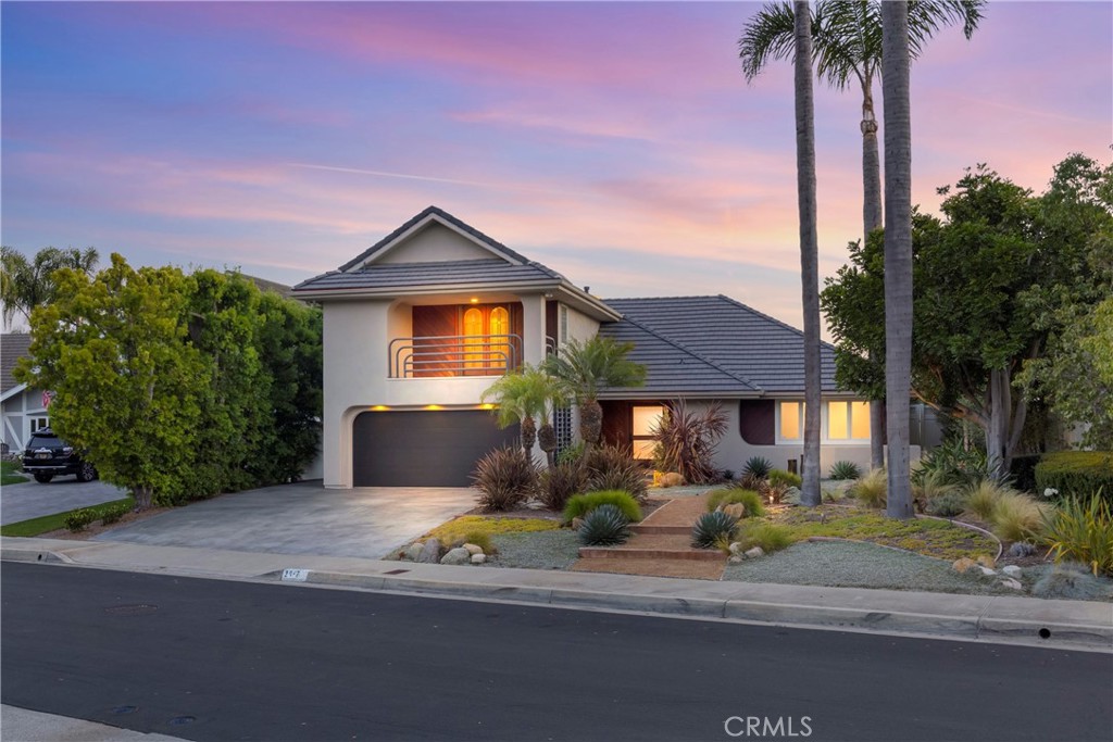 2852 Via Amapola
