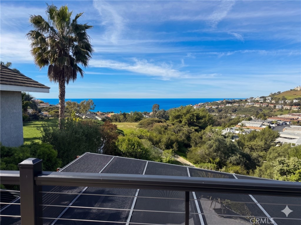 2852 Via Amapola
